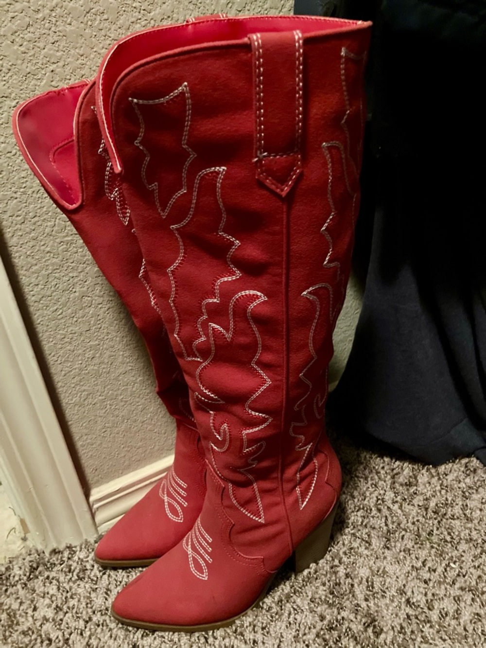 Forever 21 Red Women's Western Knee-High Boots - Stylish Stitched Design